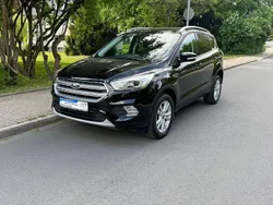 Iridiumschwarz metallic Gebraucht 2018 Ford Kuga SUV | 17.999 € (Fairer Preis)