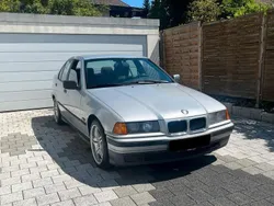 Silber Gebraucht 1996 BMW 320 Limousine | 3.900 €