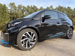 Schwarz Gebraucht 2021 BMW i3 Sport Line Kleinwagen | 19.900 € (Guter Preis)