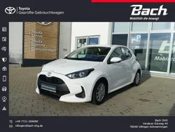 Schneeweiss Gebraucht 2022 Toyota Yaris Comfort Kleinwagen | 12.870 € (Fairer Preis)