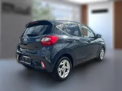 Metallic Gebraucht 2021 Hyundai i10 Edition 30 Kleinwagen | 13.520 € (Fairer Preis)