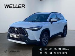 Weiss Gebraucht 2024 Toyota Corolla Cross Team SUV | 30.990 € (Superpreis)