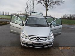 Silber Gebraucht 2008 Mercedes B150 Van / Kleinbus | 3.850 € (Guter Preis)