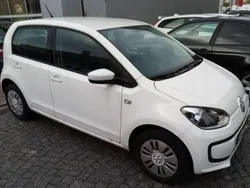 Weiß Gebraucht 2015 VW up! Move Kleinwagen | 15.476 €