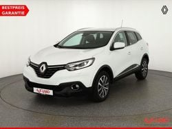 Weiß Gebraucht 2018 Renault Kadjar SUV | 15.990 € (Teuer)