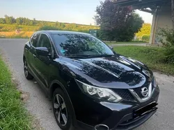 Schwarz Gebraucht 2016 Nissan Qashqai N-Connecta SUV | 11.500 € (Fairer Preis)