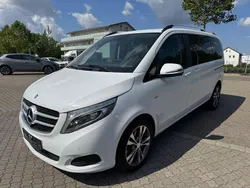 Weiß Gebraucht 2016 Mercedes V250 Avantgarde Van / Kleinbus | 20.990 € (Superpreis)