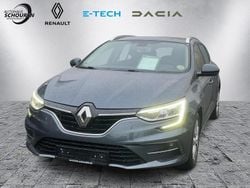 Grau Gebraucht 2020 Renault Mégane IV Business Limousine | 16.500 € (Fairer Preis)