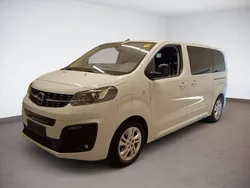 Weiß Gebraucht 2024 Opel Zafira Life Van | 34.950 € (Guter Preis)