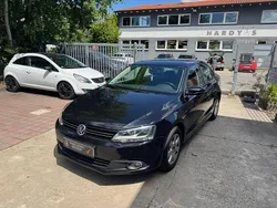 Schwarz Gebraucht 2012 VW Jetta Comfortline Limousine | 8.600 € (Etwas zu teuer)