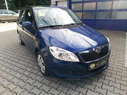 Blau Gebraucht 2010 Skoda Fabia Ambiente Kleinwagen | 4.200 €