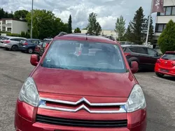 Rot Gebraucht 2012 Citroën Berlingo Exclusive Van / Kleinbus | 4.500 € (Superpreis)