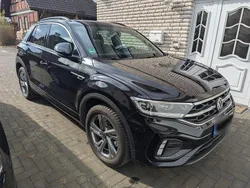 Schwarz Gebraucht 2023 VW T-Roc R-line SUV | 30.200 € (Fairer Preis)