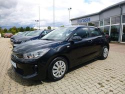 Auroraschwarz met. Gebraucht 2017 Kia Rio 4 Limousine | 9.750 € (Guter Preis)