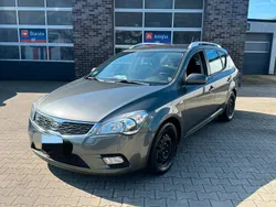 Gebraucht 2010 Kia Ceed Kombi | 2.500 € (Guter Preis)