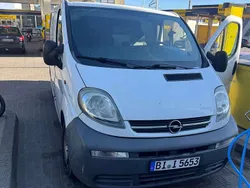 Weiß Gebraucht 2006 Opel Vivaro Van | 2.400 € (Superpreis)