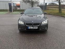 Schwarz Gebraucht 2013 BMW 530 Luxury Line Limousine | 17.800 € (Teuer)
