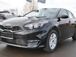 Schwarz Neu 2025 Kia Ceed Vision Kleinwagen | 23.900 € (Fairer Preis)