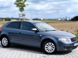 Grau Gebraucht 2004 Audi A3 Limousine | 2.999 € (Fairer Preis)
