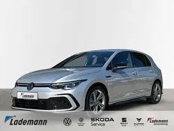 Reflexsilber metallic Gebraucht 2023 VW Golf VIII Style Limousine | 27.789 € (Fairer Preis)