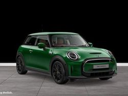 British racing green (metallic) Gebraucht 2023 Mini Cooper Kleinwagen | 21.690 € (Etwas zu teuer)