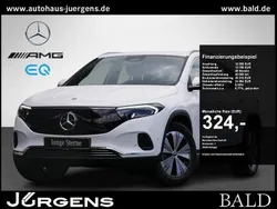 Polarweiß Gebraucht 2024 Mercedes EQA250 Progressive SUV | 34.420 € (Guter Preis)
