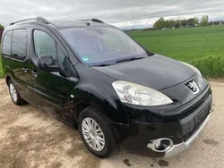 Lack onyx schwarz/deckende Gebraucht 2011 Peugeot Partner Premium Van / Kleinbus | 3.999 € (Guter Preis)