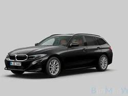 Saphirschwarz Gebraucht 2023 BMW 318 Sport Line Kombi | 28.490 € (Etwas zu teuer)