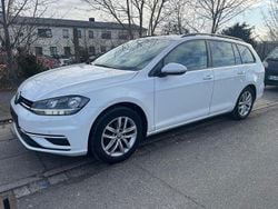 Weiß Gebraucht 2020 VW Golf VII Kombi | 11.999 € (Guter Preis)