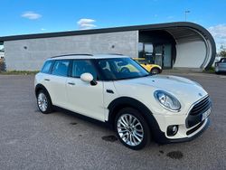 Weiß Gebraucht 2017 Mini One Clubman Kombi | 11.300 € (Fairer Preis)