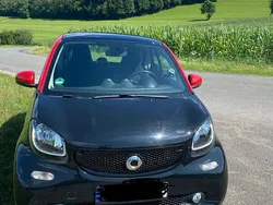 Schwarz Gebraucht 2016 Smart ForTwo Coupé Coupé | 7.500 €