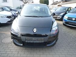 Schwarz Gebraucht 2011 Renault Scénic III Van / Kleinbus | 5.499 € (Fairer Preis)