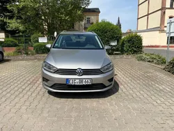 Beige Gebraucht 2015 VW Golf Sportsvan Comfortline Van / Kleinbus | 10.700 € (Fairer Preis)