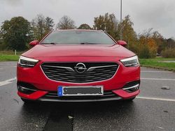 Rot Gebraucht 2017 Opel Insignia Country Tourer Business Kombi | 17.900 € (Guter Preis)