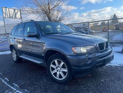 Grau Gebraucht 2002 BMW X5 SUV | 2.900 € (Superpreis)