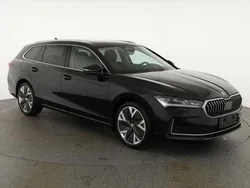 Schwarz Gebraucht 2024 Skoda Superb Selection Kombi | 41.495 € (Superpreis)
