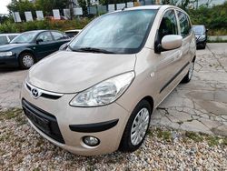 Gold Gebraucht 2009 Hyundai i10 Edition+ Kleinwagen | 2.990 € (Fairer Preis)