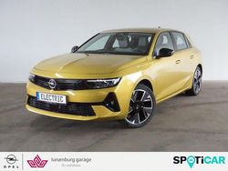 Gelb Gebraucht 2023 Opel Astra Limousine | 23.985 € (Superpreis)