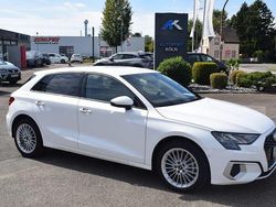 Ibisweiss Gebraucht 2023 Audi A3 Sportback Advanced Limousine | 23.890 € (Fairer Preis)