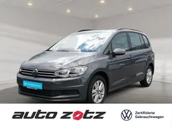 Grau Gebraucht 2024 VW Touran Comfortline Van / Kleinbus | 29.980 € (Guter Preis)