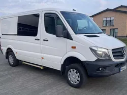 Weiß Gebraucht 2018 Mercedes Sprinter Van | 55.900 € (Teuer)