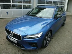 Blau metallic Gebraucht 2020 Volvo V60 R-Design Kombi | 33.990 € (Teuer)