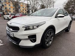 Weiß Gebraucht 2021 Kia XCeed Spirit SUV | 18.999 € (Guter Preis)