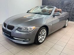 Grau Gebraucht 2013 BMW 330 Cabriolet Performance Cabrio | 10.399 € (Guter Preis)