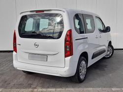 Farbe: Gebraucht 2021 Opel Combo Life Edition | 16.840 € (Etwas zu teuer)