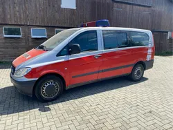 Silber Gebraucht 2004 Mercedes Vito Van / Kleinbus | 6.500 €