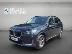 Saphirschwarz Gebraucht 2023 BMW X1 Sport Line SUV | 38.470 € (Superpreis)