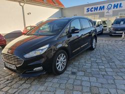 Obsidianschwarz metallic Gebraucht 2021 Ford S-MAX Trend Van / Kleinbus | 19.799 € (Guter Preis)