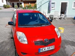 Rot Gebraucht 2008 Toyota Yaris Limousine | 1.200 € (Superpreis)