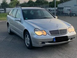 Silber Gebraucht 2002 Mercedes C220 Elegance Kombi | 6.999 €